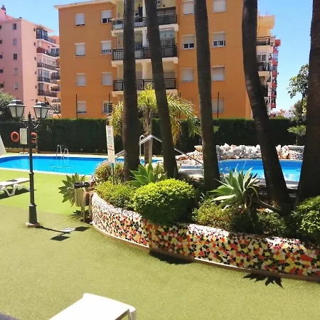 Fuengirola Apartamento Vacacional Mediterraneo Real Exterior photo
